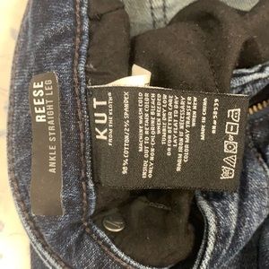 Kut from the Kloth frayed hem distressed